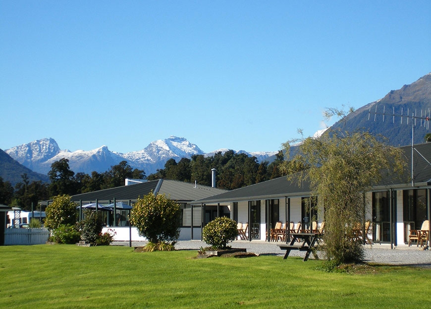 Heritage Park Lodge in Haast New Zealand